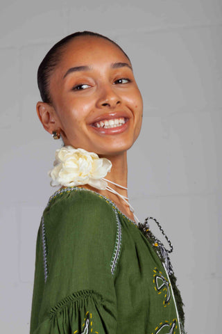 Ivory Flower Choker