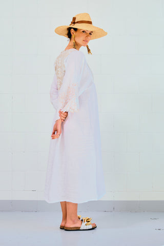 Looking for the perfect dress to take with you on your next summer getaway? Nina Leuca’s dresses are the perfect choice. Made entirely by hand from pure stone washed linen and cotton in the label’s studio in Italy - this dress features a squared neck, wide three/quarter sleeves and a slip-on silhouette. What make this dress unique are the embroidered sleeves.